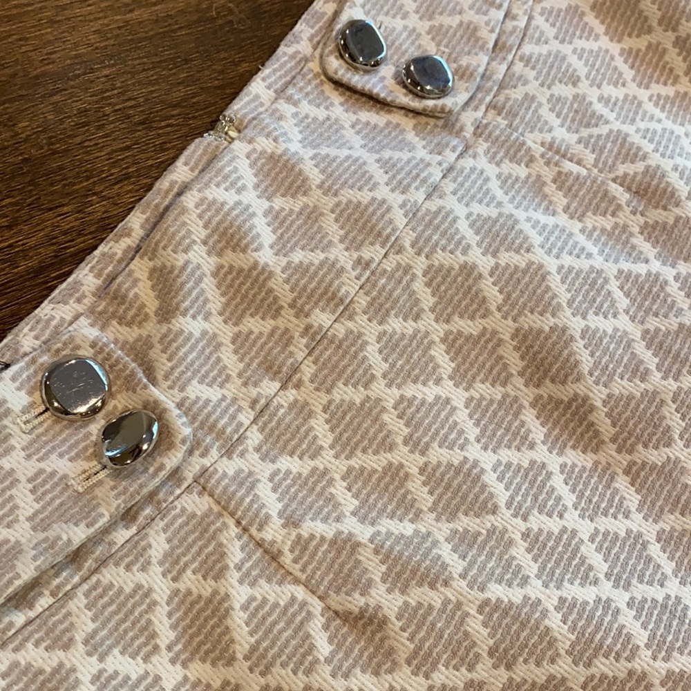 Banana Republic Factory Gorgeous Skirt 4 - Picture 2 of 6